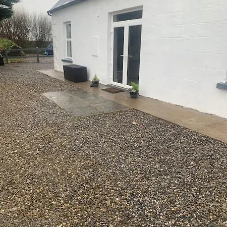 Kilmoon Cottage, Entire In *