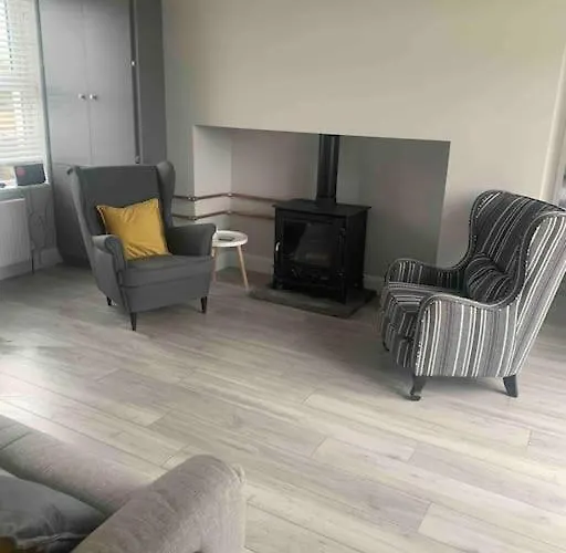 Kilmoon Cottage, Entire In Holiday home